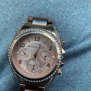 Michael Kors women’s watch rose gold
